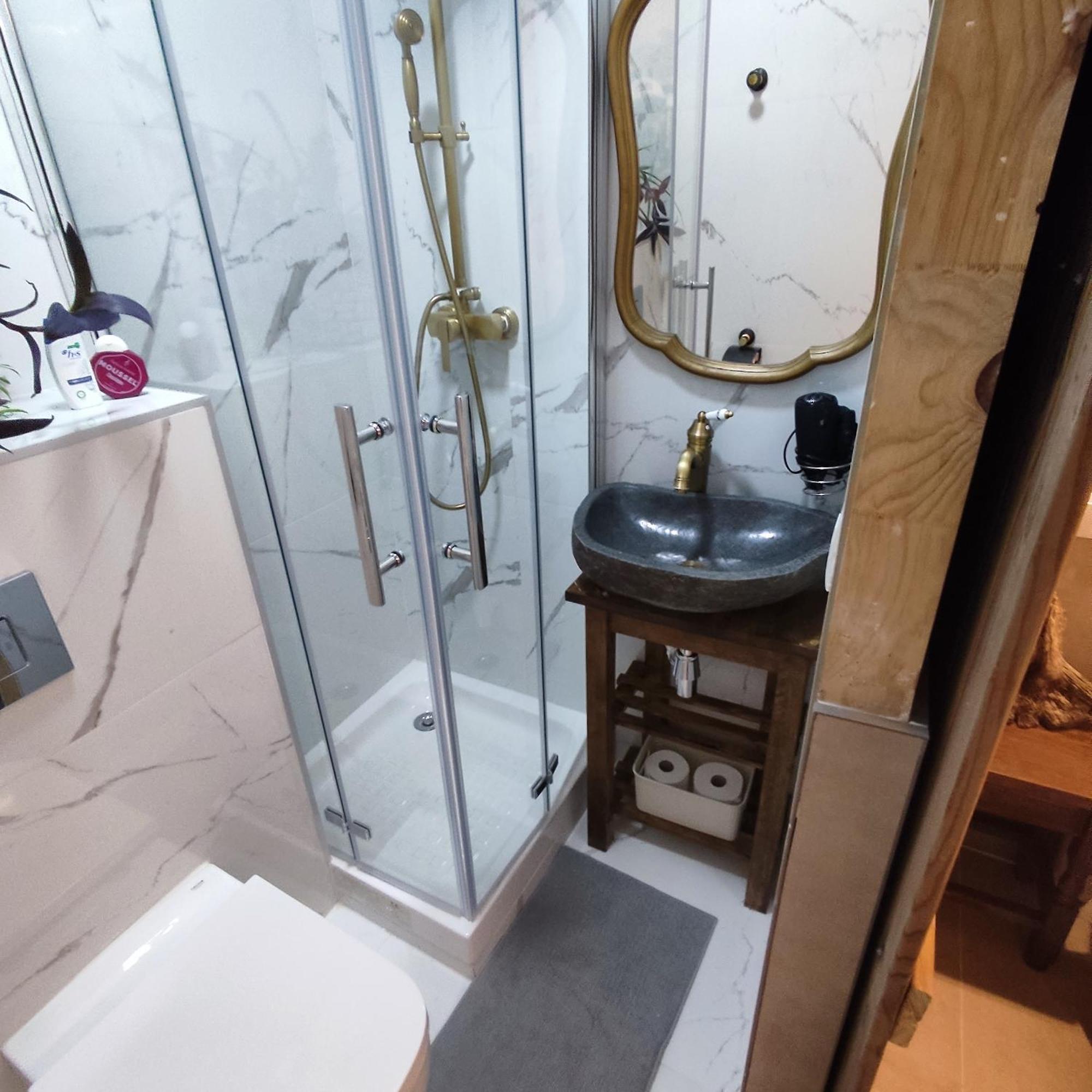 Studio Or Rooms With Private Bathroom Or Rooms With Shared Bathroom บาร์เซโลนา ภายนอก รูปภาพ